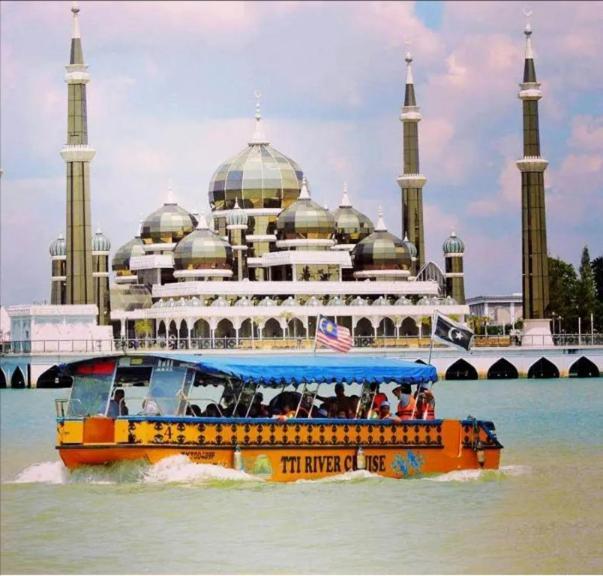 Sky Palace Kuala Terengganu Exterior photo