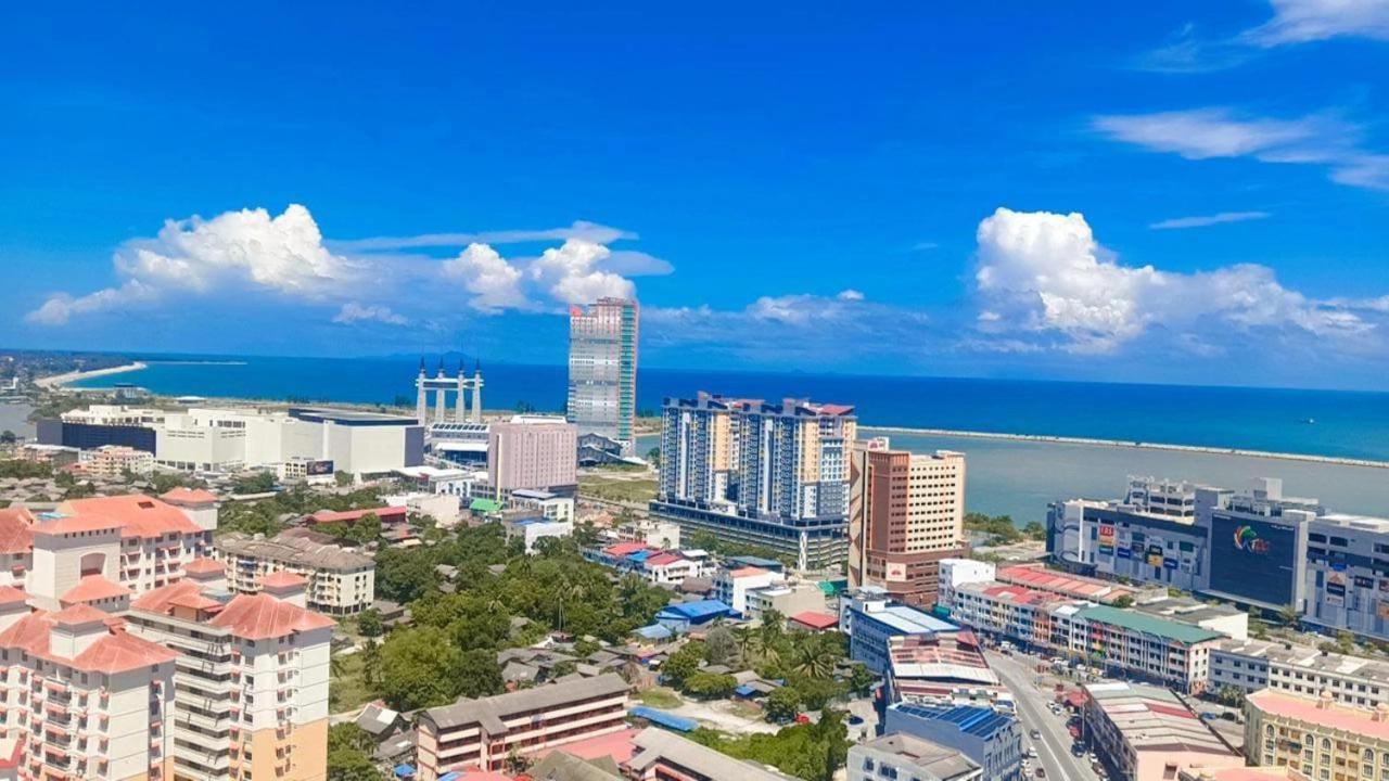 Sky Palace Kuala Terengganu Exterior photo
